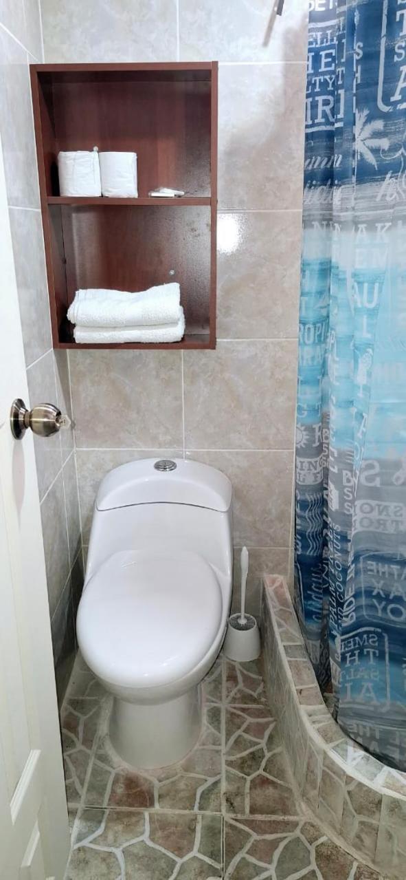 Hotel Ideal, Your House In Κετσαλτενάνγκο Εξωτερικό φωτογραφία