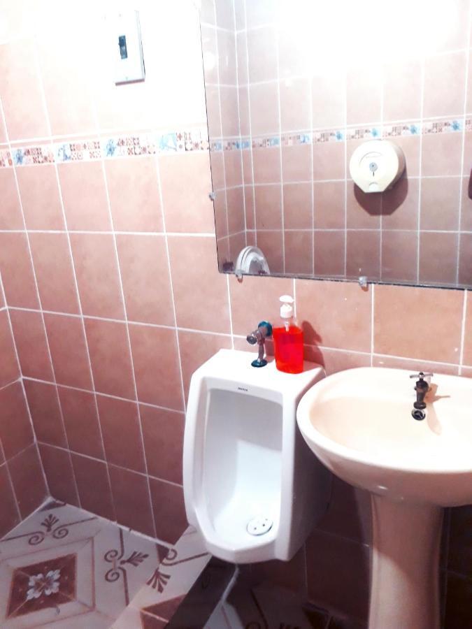 Hotel Ideal, Your House In Κετσαλτενάνγκο Εξωτερικό φωτογραφία